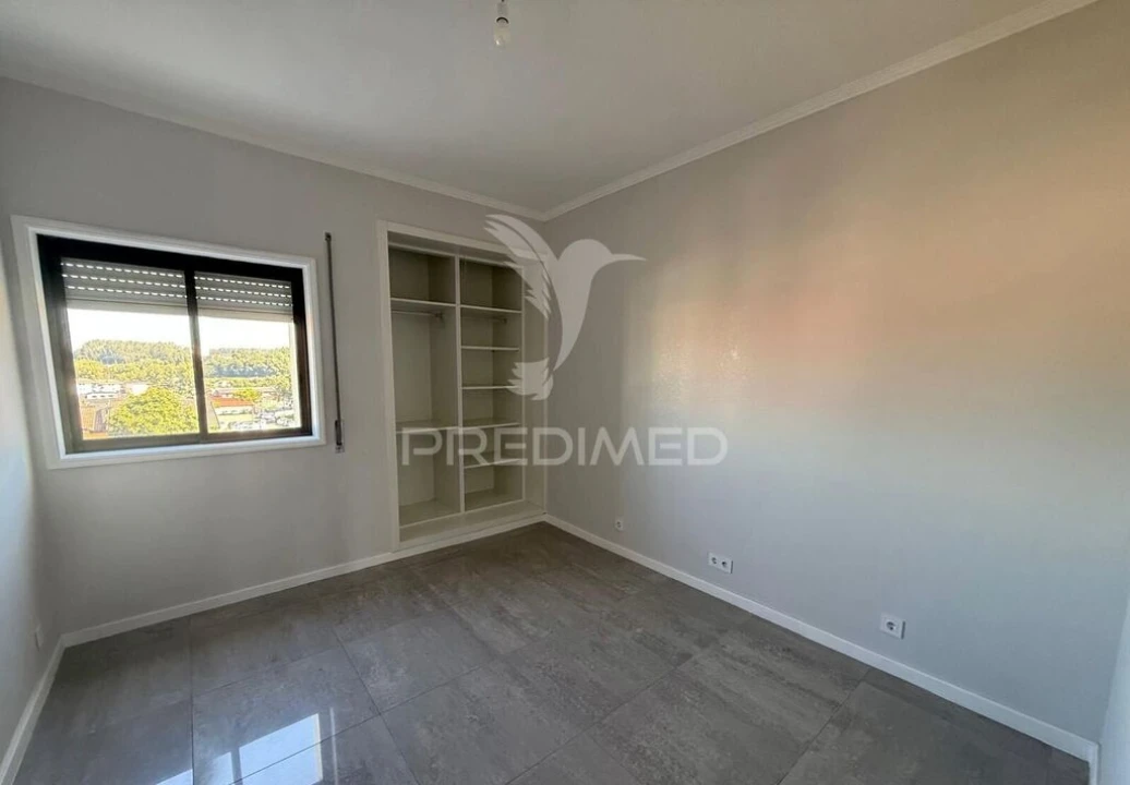 Apartamento T3 para Venda em Paços de Brandão Foto 12