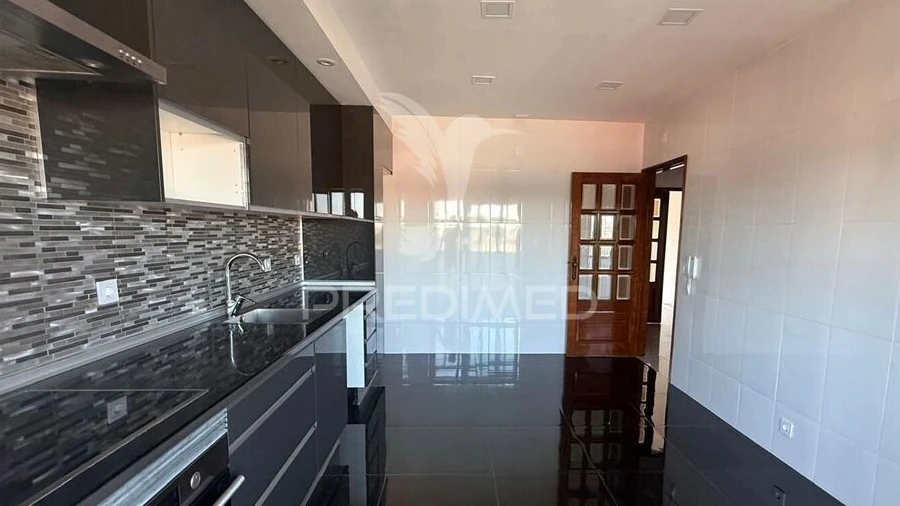 Apartamento T3 para Venda em Paços de Brandão