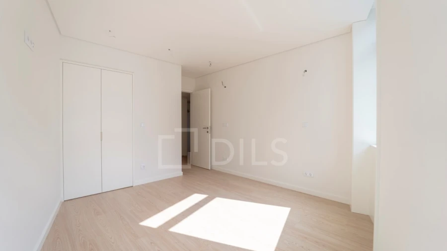 Apartamento T1 para Venda em Lordelo do Ouro e Massarelos