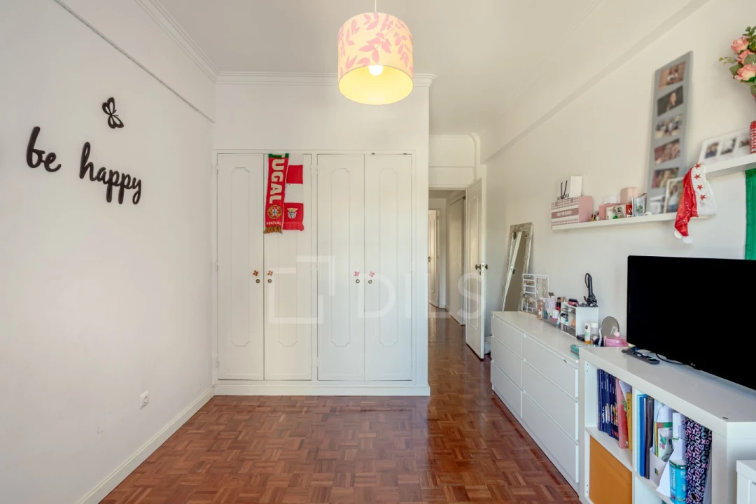 Apartamento T2 para Venda em Oeiras e São Julião da Barra, Paço de Arcos e Caxias Foto 9