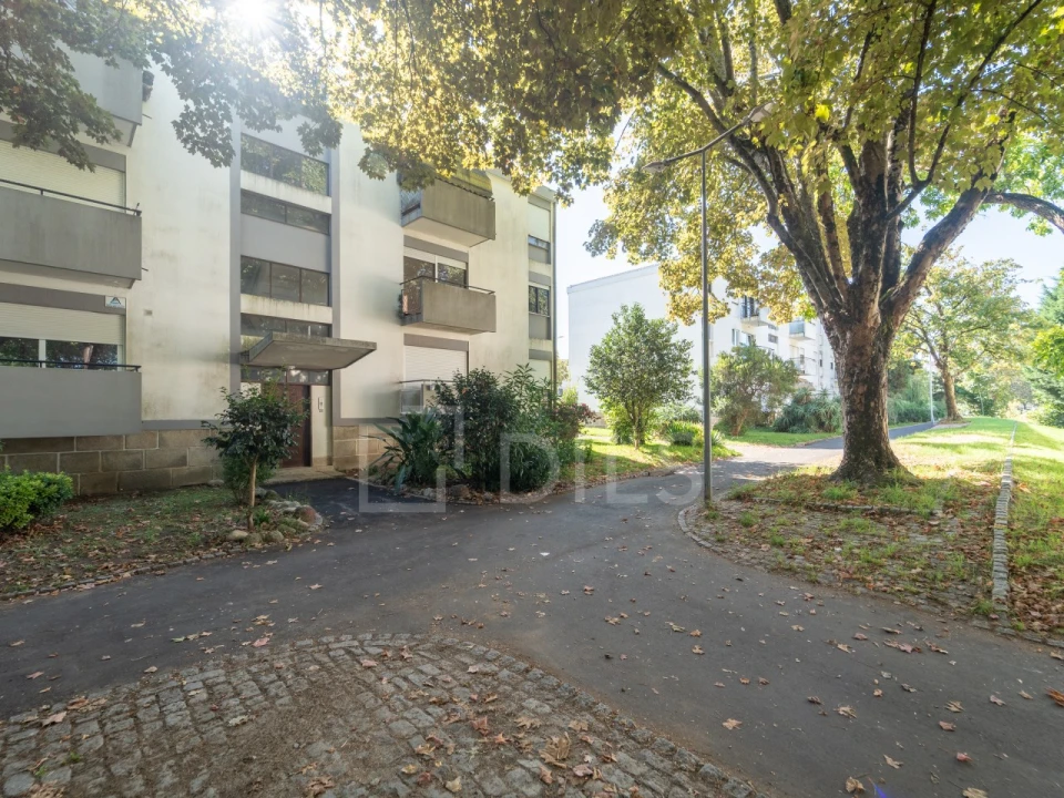 Apartamento T3 para Venda em Ramalde Foto 23