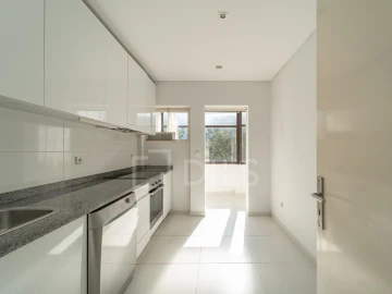 Apartamento T3 para Venda em Ramalde
