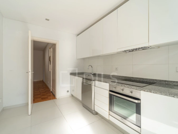 Apartamento T3 para Venda em Ramalde Foto 14