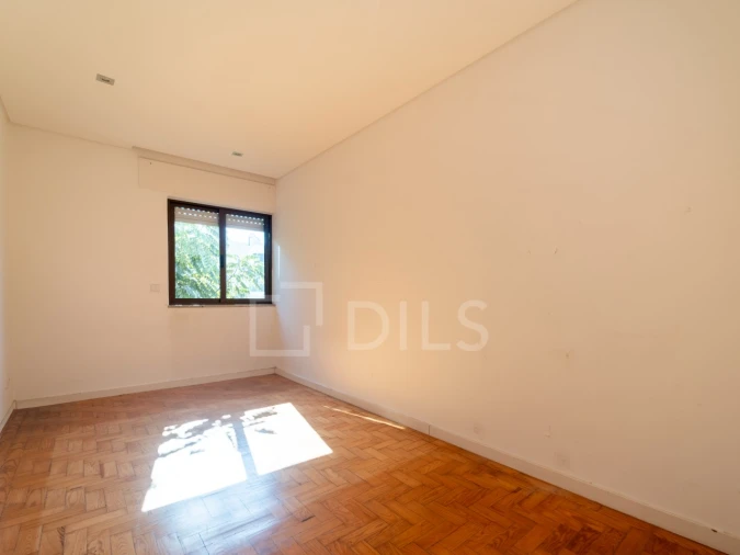 Apartamento T3 para Venda em Ramalde Foto 18