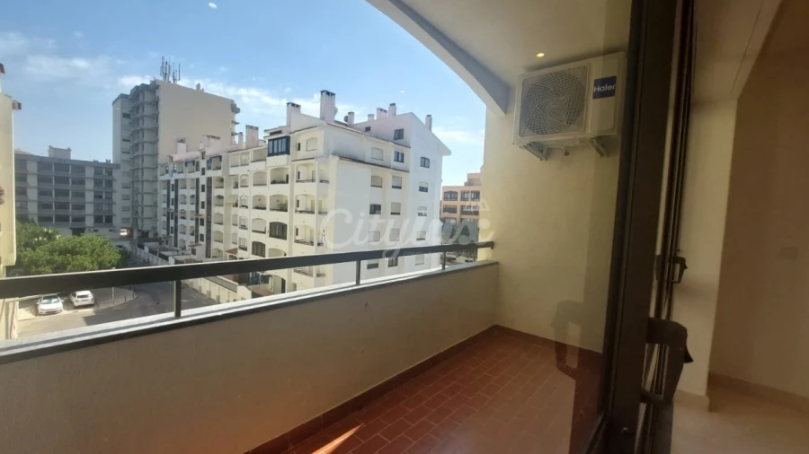 Apartamento T2 para Arrendamento em Cascais e Estoril