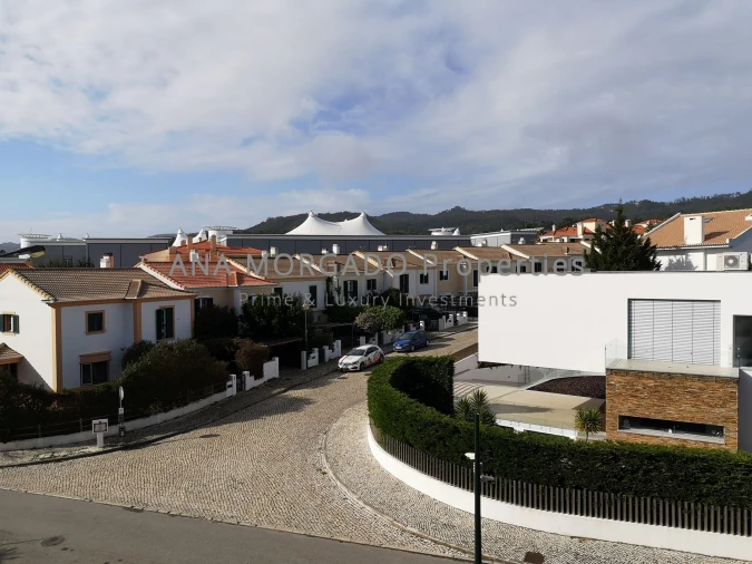 Apartamento T3 para Arrendamento em Agualva e Mira-Sintra Foto 17