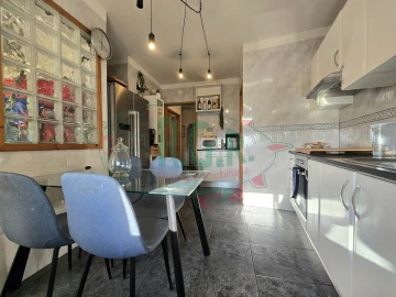 Apartamento T2 para Venda em Gondomar (São Cosme), Valbom e Jovim