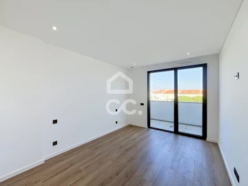 Apartamento T5 para Venda em Caldas da Rainha - Santo Onofre e Serra do Bouro