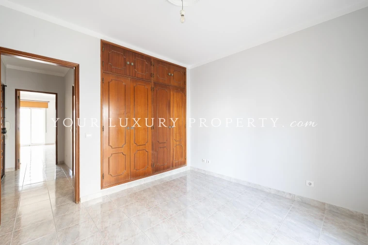 Apartamento T2 para Venda em Loule (São Clemente) Foto 7