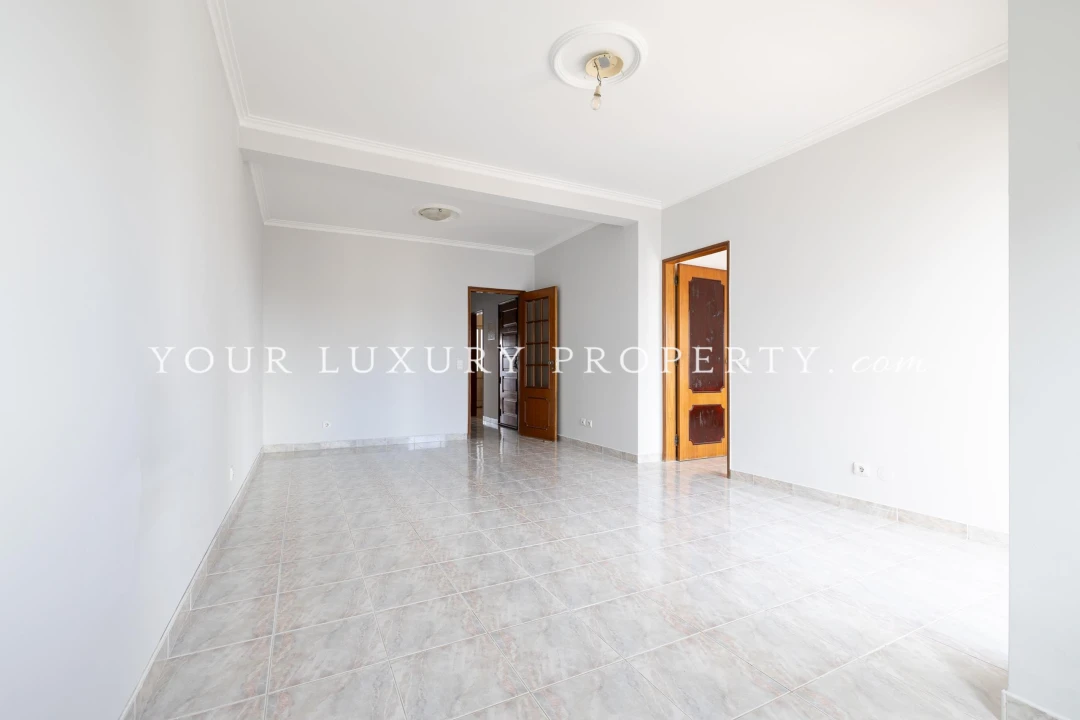 Apartamento T2 para Venda em Loule (São Clemente) Foto 2
