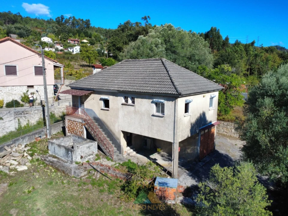 Moradia T3 para Venda em Vilela, São Cosme e São Damião e Sá Foto 1