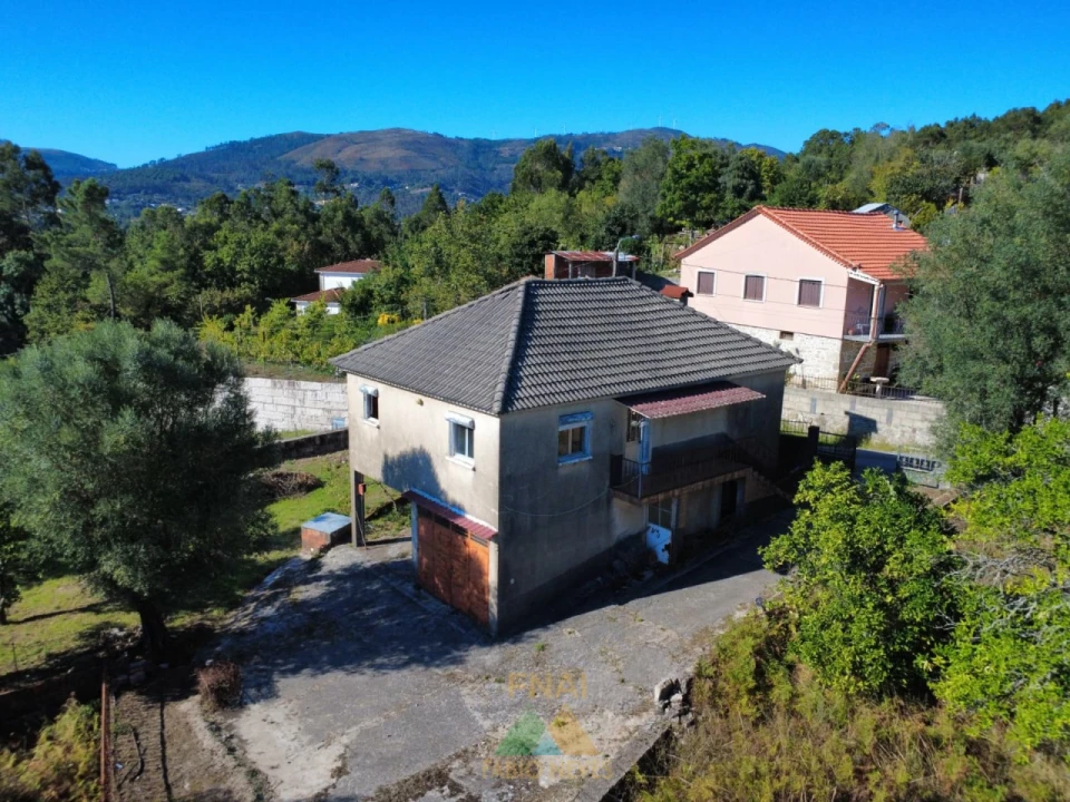Moradia T3 para Venda em Vilela, São Cosme e São Damião e Sá Foto 2