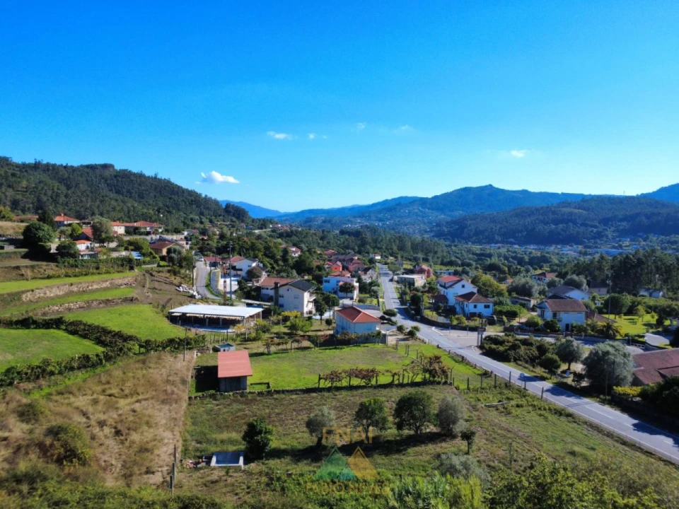 Moradia T3 para Venda em Vilela, São Cosme e São Damião e Sá Foto 5