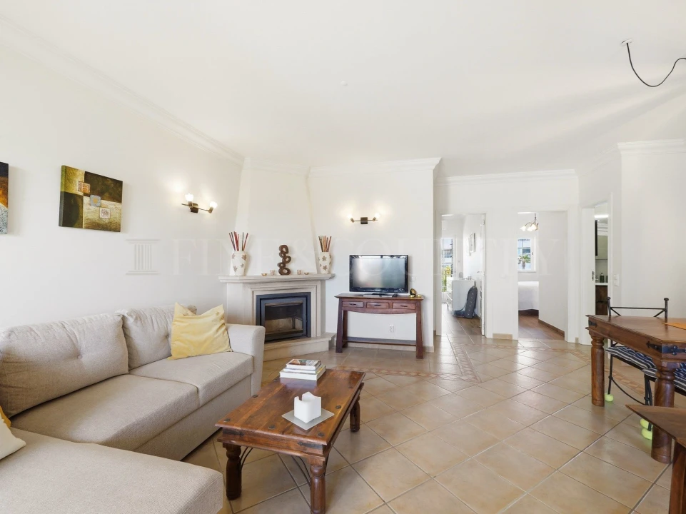 Apartamento T2 para Venda em Lagoa e Carvoeiro Foto 3