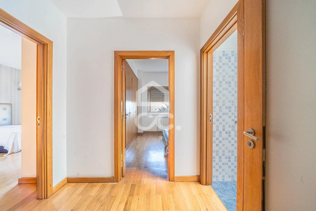 Apartamento T2 para Venda em Cedofeita, Santo Ildefonso, Sé, Miragaia, São Nicolau e Vitória Foto 10