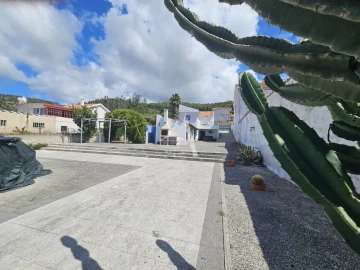 Moradia T2 para Venda em Alcobaça e Vestiaria