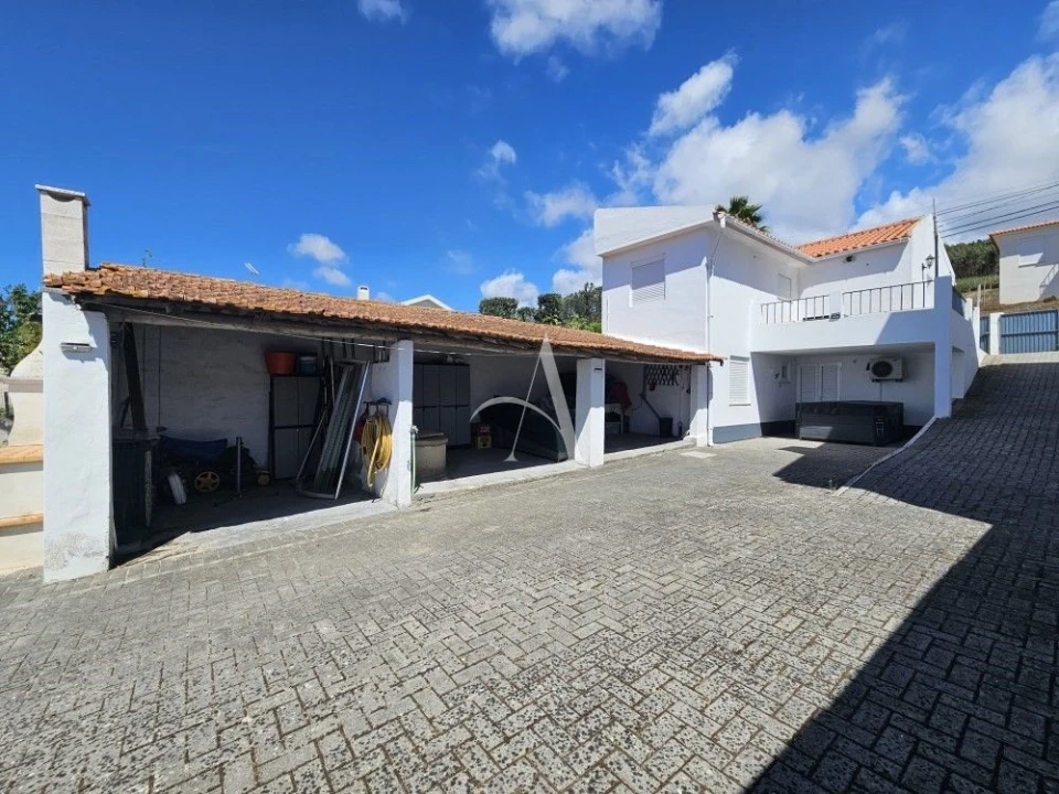 Moradia T2 para Venda em Alcobaça e Vestiaria Foto 2