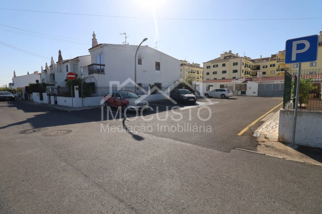 Moradia T2 para Venda em Monte Gordo Foto 23