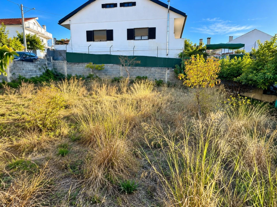 Terreno para Venda em Santa Iria de Azoia, São João da Talha e Bobadela Foto 7