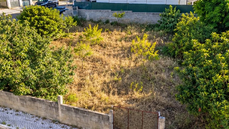Terreno para Venda em Santa Iria de Azoia, São João da Talha e Bobadela