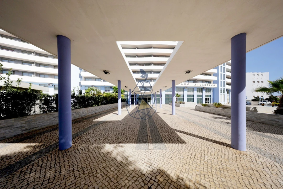 Apartamento T2 para Venda em Portimão Foto 53