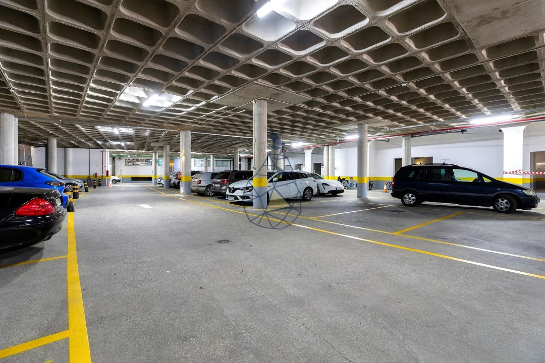 Apartamento T2 para Venda em Portimão Foto 37