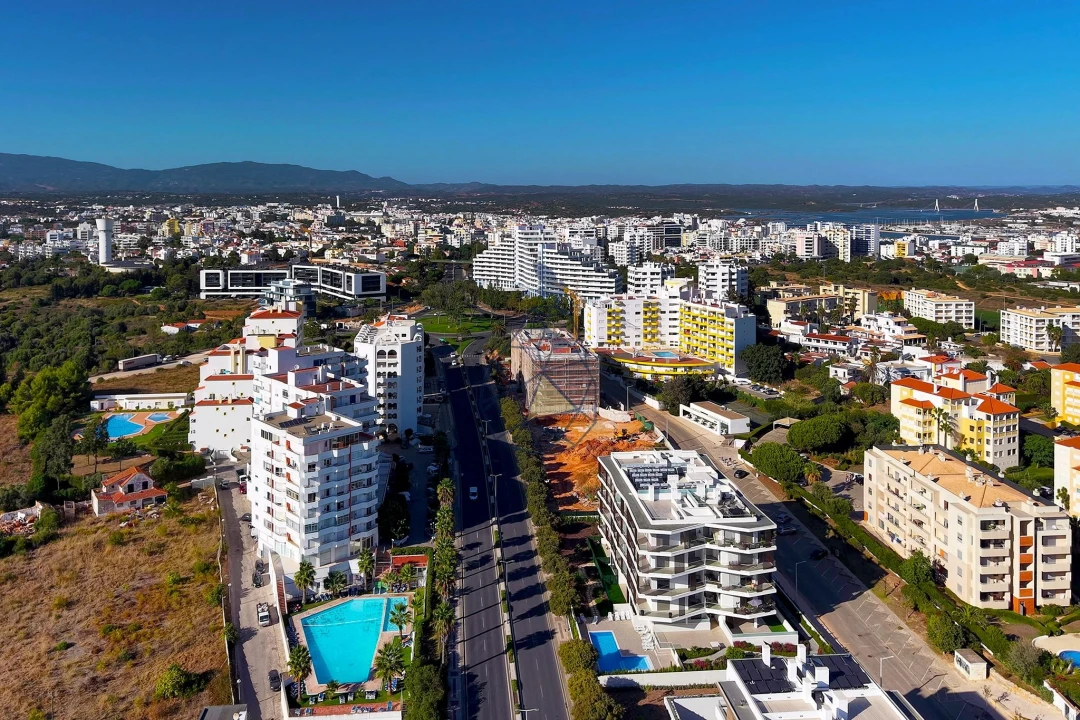 Apartamento T2 para Venda em Portimão Foto 59