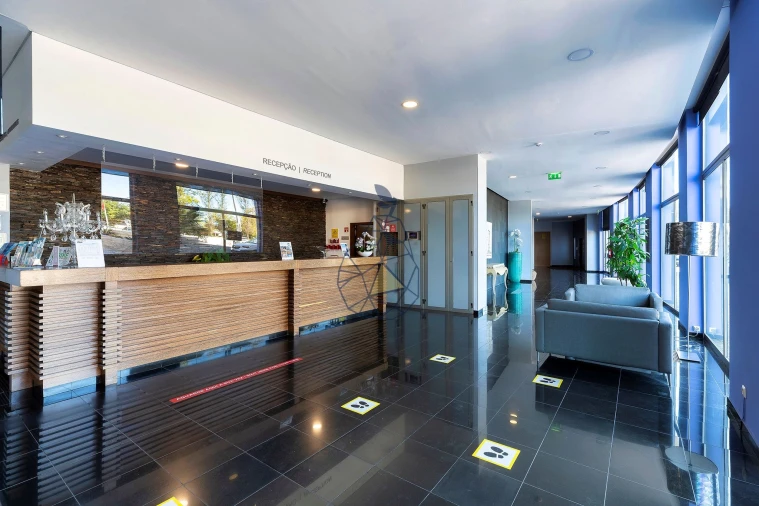 Apartamento T2 para Venda em Portimão Foto 46