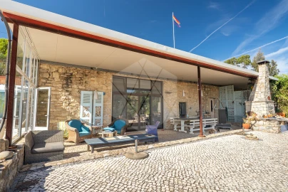 Moradia T5 para Venda em Loule (São Clemente)