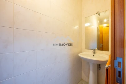 Apartamento T2 para Venda em Santa Marinha e São Pedro da Afurada