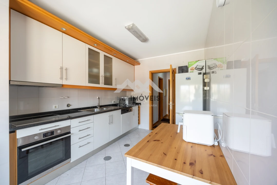 Apartamento T2 para Venda em Santa Marinha e São Pedro da Afurada Foto 12