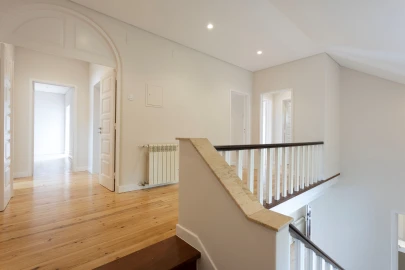 Apartamento T5 para Arrendamento em Cascais e Estoril