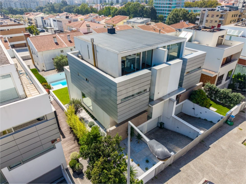 Moradia T4 para Venda em Cidade da Maia Foto 28