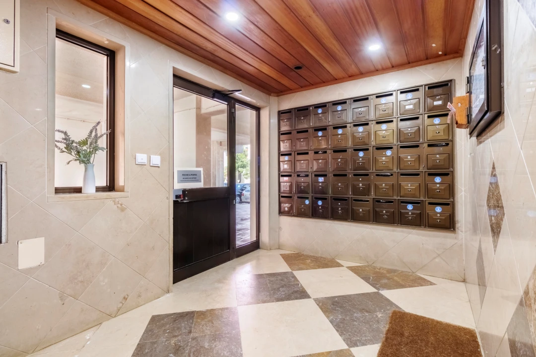 Apartamento T2 para Venda em Cacém e São Marcos Foto 34