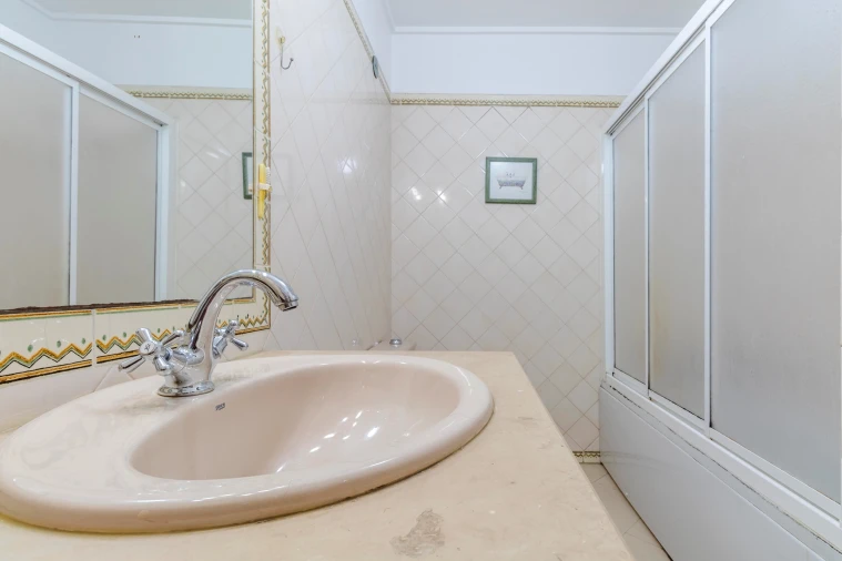 Apartamento T2 para Venda em Cacém e São Marcos Foto 31