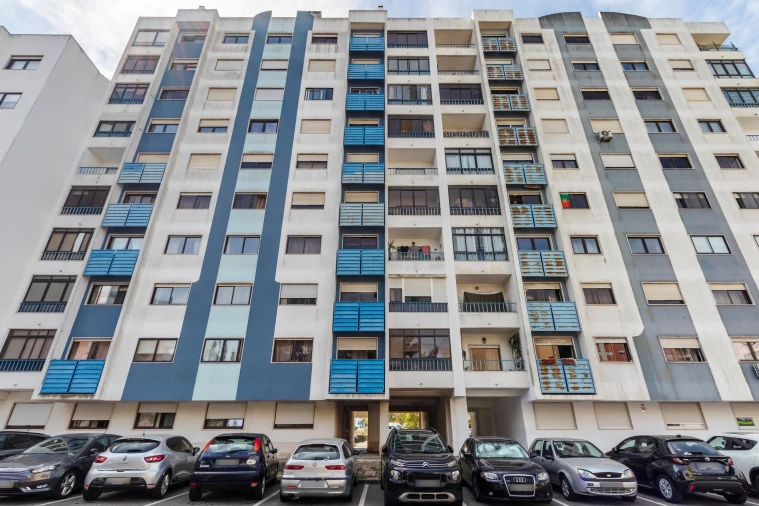 Apartamento T2 para Venda em Cacém e São Marcos Foto 36