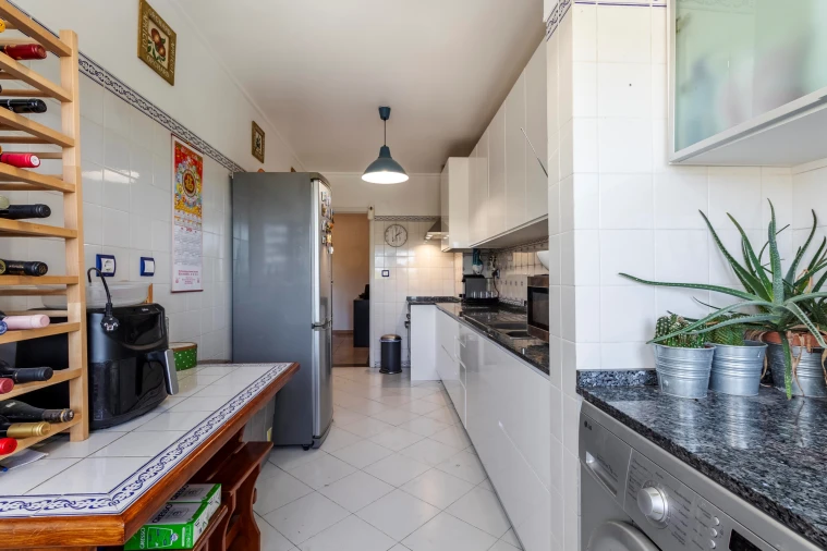 Apartamento T2 para Venda em Cacém e São Marcos Foto 9