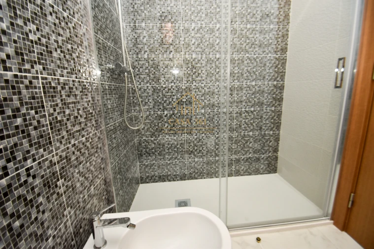 Apartamento T3 para Venda em Vila Franca de Xira Foto 37