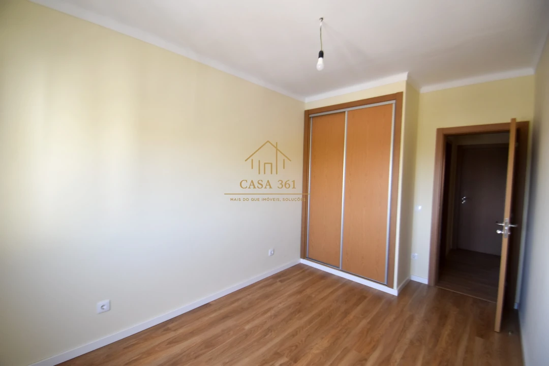 Apartamento T3 para Venda em Vila Franca de Xira Foto 28