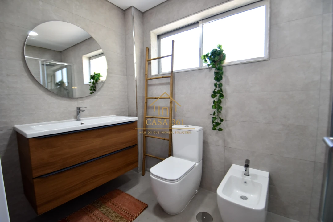 Apartamento T2 para Venda em Vila Franca de Xira Foto 23