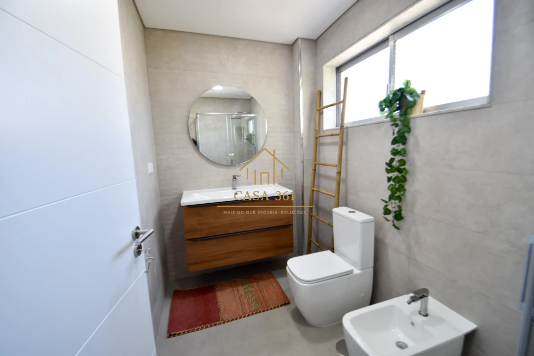 Apartamento T2 para Venda em Vila Franca de Xira Foto 25