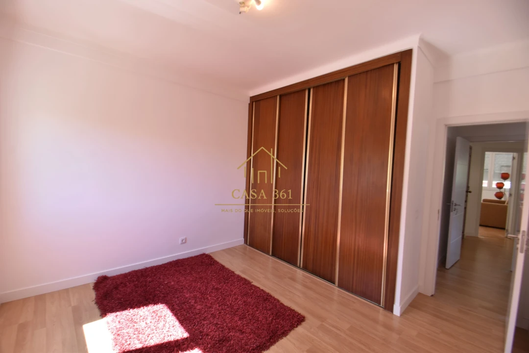 Apartamento T2 para Venda em Vila Franca de Xira Foto 20