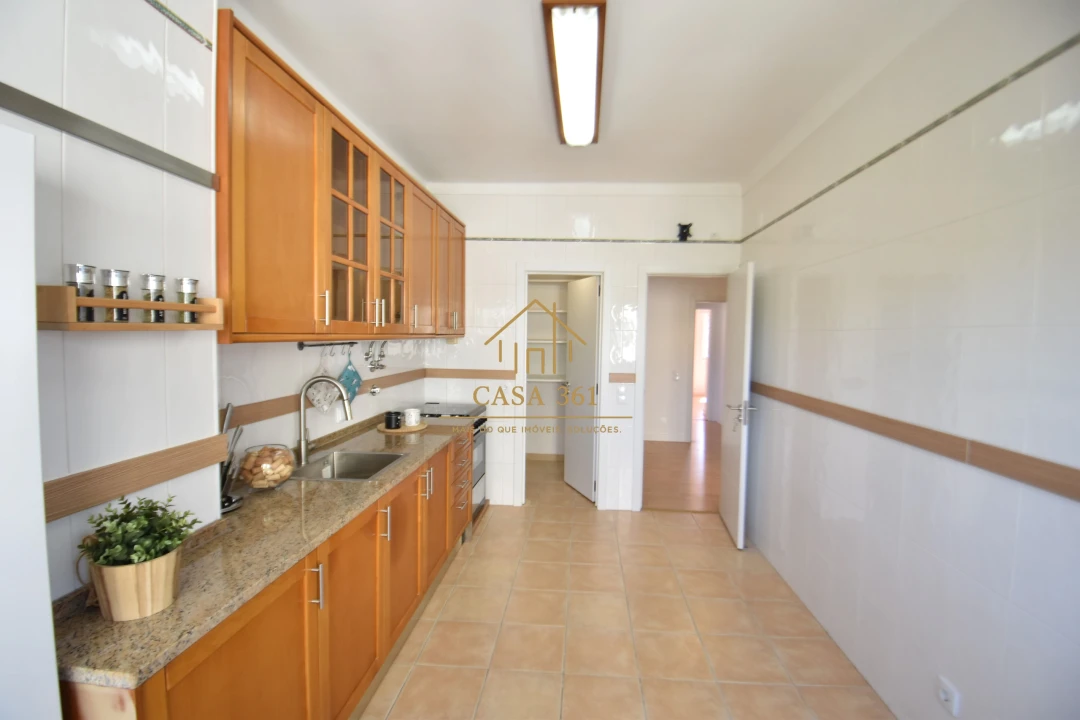 Apartamento T2 para Venda em Vila Franca de Xira Foto 1