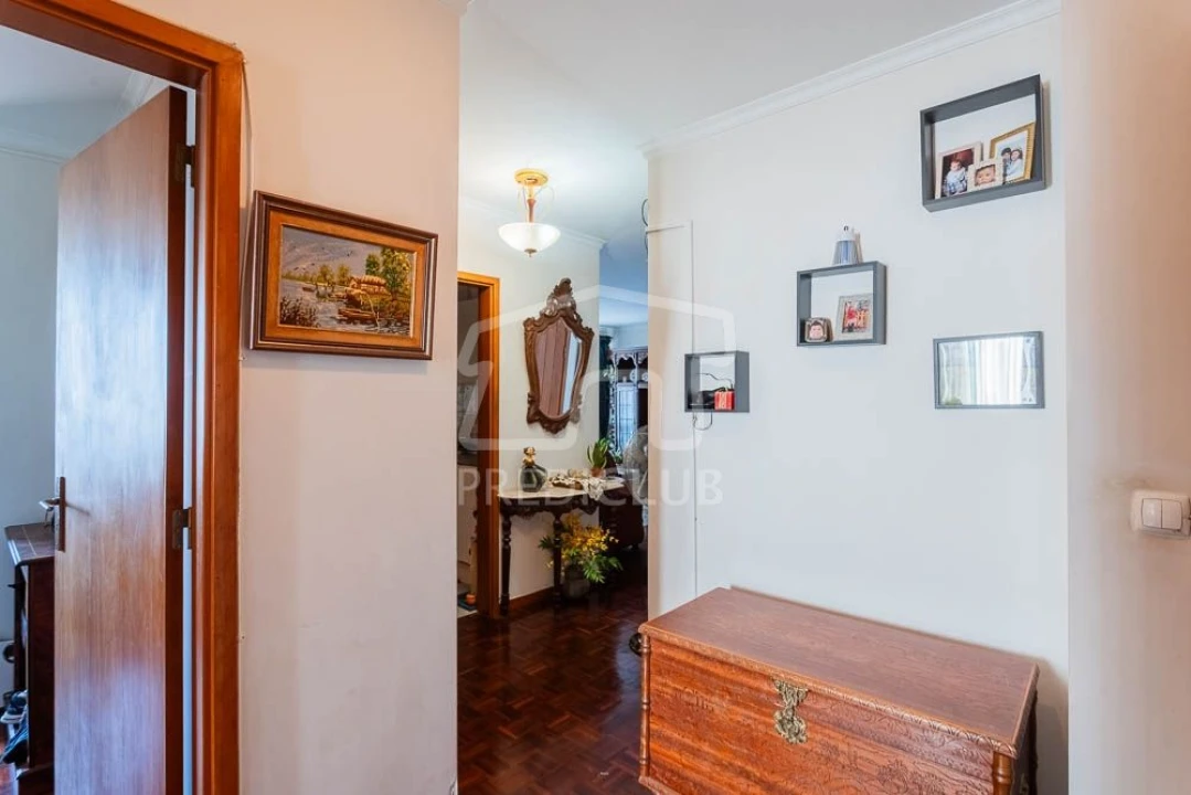 Apartamento T3 para Venda em Santo Antonio Foto 12