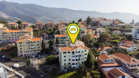 Apartamento T3 para Venda em Santo Antonio