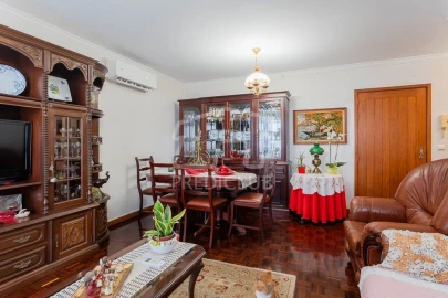 Apartamento T3 para Venda em Santo Antonio