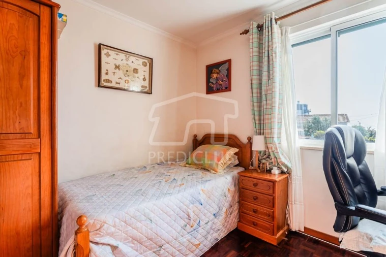 Apartamento T3 para Venda em Santo Antonio Foto 7