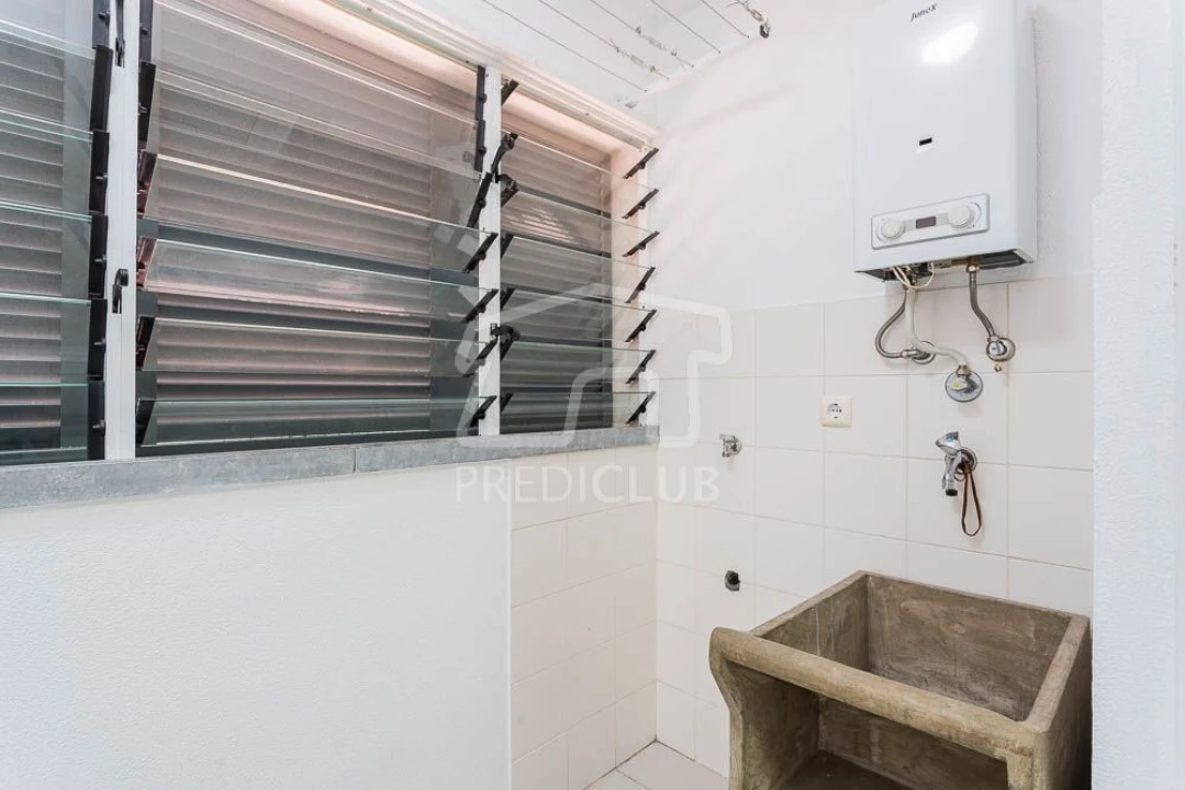 Apartamento T2 para Venda em Caniço Foto 8