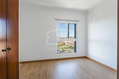 Apartamento T2 para Venda em Caniço