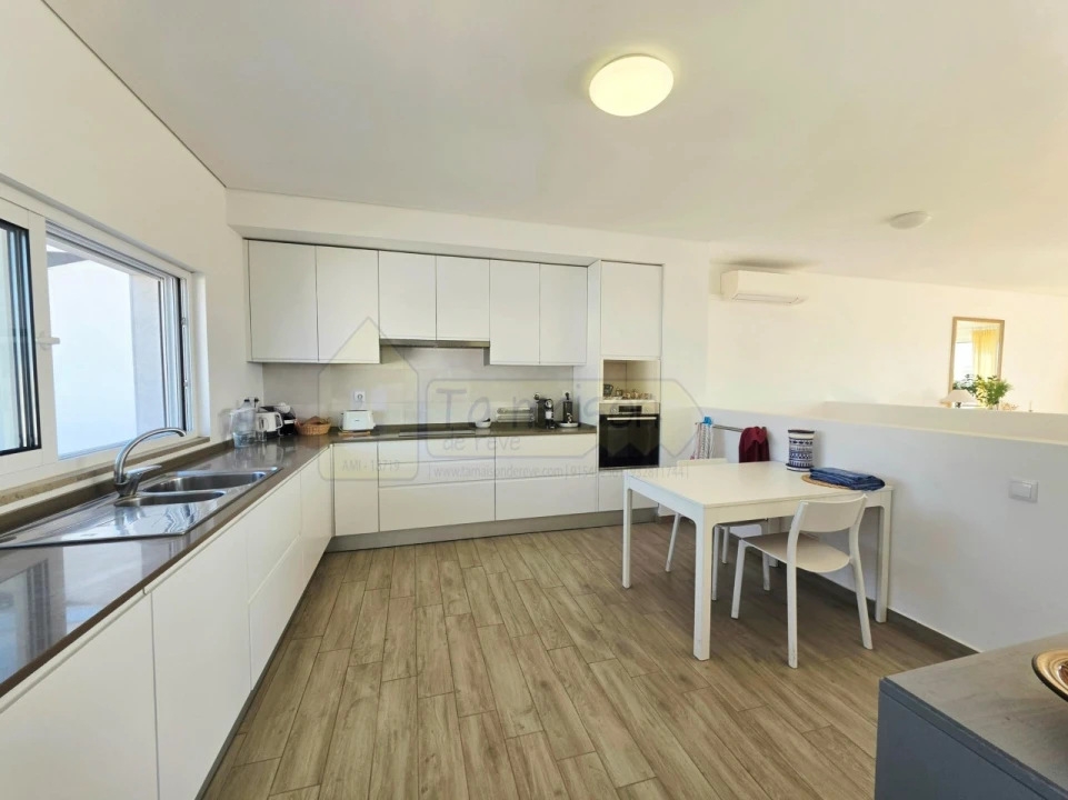 Apartamento T2 para Venda em Olhão Foto 7